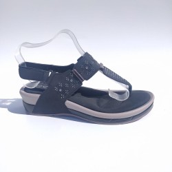 GUJA 152-2 DOLGU TOPUK PARMAK ARASI GENÇ KADIN SANDALET GUJA 152-2 DOLGU TOPUK PARMAK ARASI GENÇ KADIN SANDALET