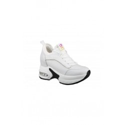 GUJA 23K300-2 GİZLİ TOPUK AİR TABAN KADIN SPOR AYAKKABI GUJA 23K300-2 GİZLİ TOPUK AİR TABAN KADIN SPOR AYAKKABI