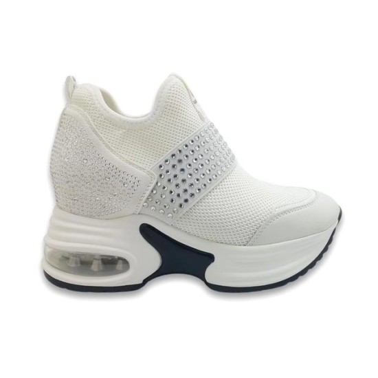 GUJA 23K300-4 GİZLİ DOLGU TAŞLI KADIN SPOR AYAKKABI GUJA 23K300-4 GİZLİ DOLGU TAŞLI KADIN SPOR AYAKKABI