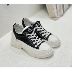 GUJA 24Y314 GİZLİ TOPUK DERİ KADIN SNEAKER AYAKKABI GUJA 24Y314 GİZLİ TOPUK DERİ KADIN SNEAKER AYAKKABI