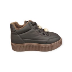GUJA 25K419-1 BİLEK BOY KADIN SPOR AYAKKABI GUJA 25K419-1 BİLEK BOY KADIN SPOR AYAKKABI
