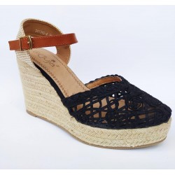 GUJA20Y240-4 DOLGU TOPUK HASIRLI BURNU KAPALI KADIN SANDALET GUJA20Y240-4 DOLGU TOPUK HASIRLI BURNU KAPALI KADIN SANDALET