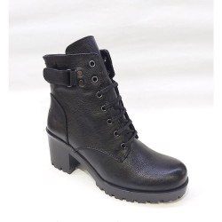 VENÜS 1705416K WATERPROOF SU GEÇİRMEZTOPUKLU DERİ KADIN BOT VENÜS 1705416K WATERPROOF SU GEÇİRMEZTOPUKLU DERİ KADIN BOT