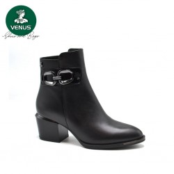 VENÜS 1853206K TOPUKLU TOKA DETAYLI  KLASİK DERİ KADIN BOT VENÜS 1853206K TOPUKLU TOKA DETAYLI  KLASİK DERİ KADIN BOT
