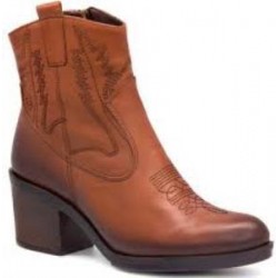 VENÜS 1950708K HAKİKİ DERİ TOPUKLU GÜNLÜK KADIN BOT VENÜS 1950708K HAKİKİ DERİ TOPUKLU GÜNLÜK KADIN BOT