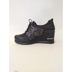 VENÜS 1955602Y DOLGU TOPUK KADIN DERİ SPOR  AYAKKABI