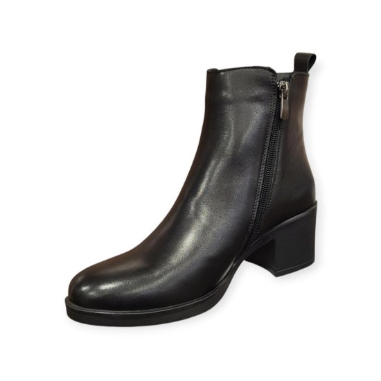 VENÜS 25021503K TOPUKLU KLASİK DERİ KADIN BOT