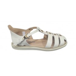 VENÜS 2512202Y DÜZ TABAN BURNU KAPALI KADIN DERİ SANDALET