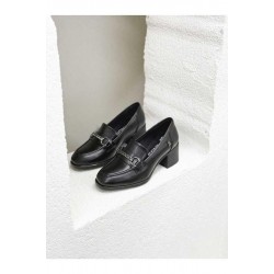 VENÜS 2512701Y TOPUKLU TOKA DETAYLI KADIN DERİ AYAKKABI VENÜS 2512701Y TOPUKLU TOKA DETAYLI KADIN DERİ AYAKKABI