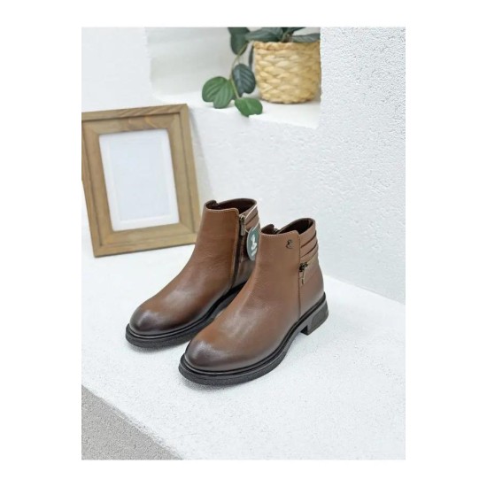 VENÜS 2551022K KISA TOPUK DERİ HAFİF KADIN BOT